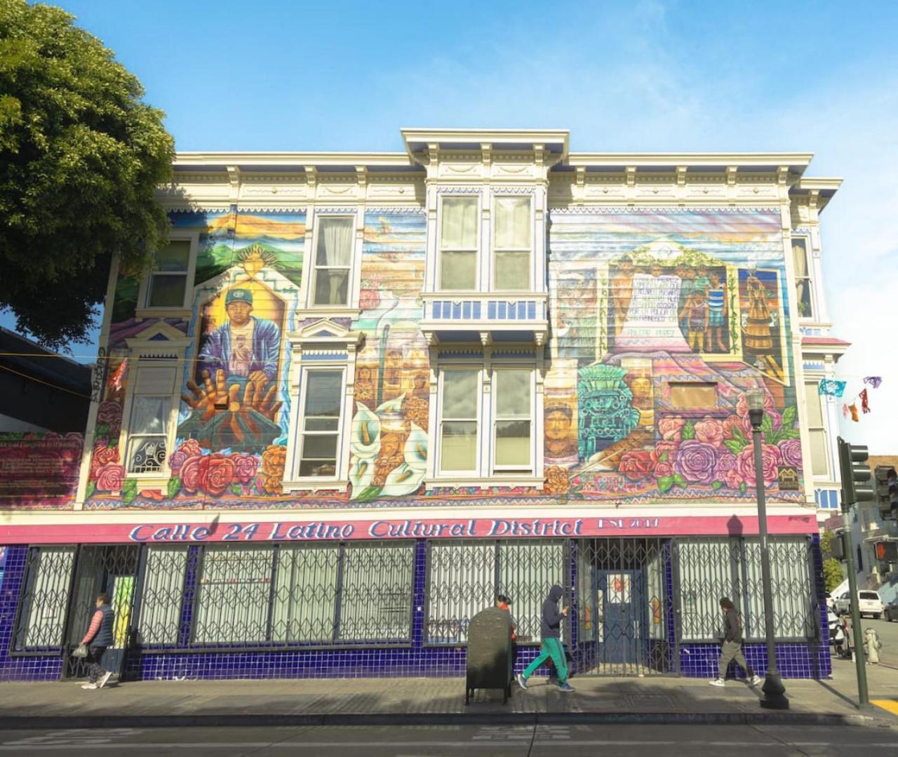 Mid-century Style In The Heart Of The Mission San Francisco