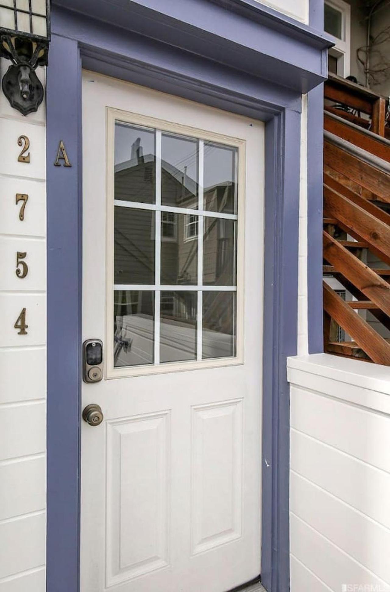 Mid-century Style In The Heart Of The Mission Holiday home *